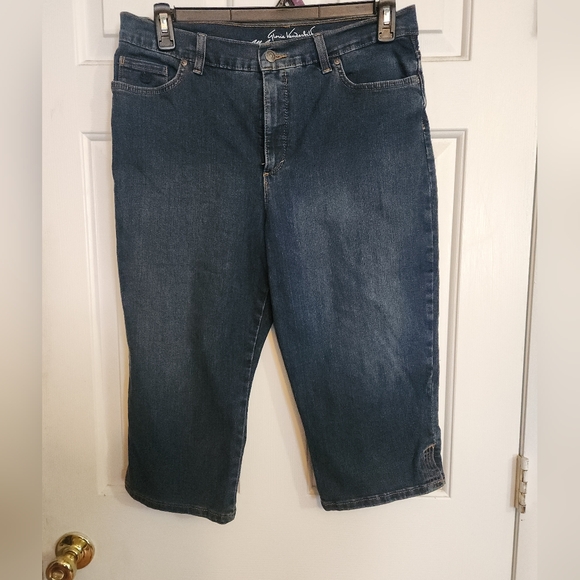 Gloria Vanderbilt Dark Blue Slimming Jeans - Picture 1 of 5